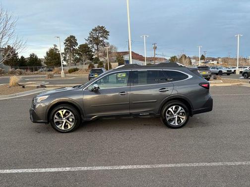 2020 Subaru Outback Touring XT