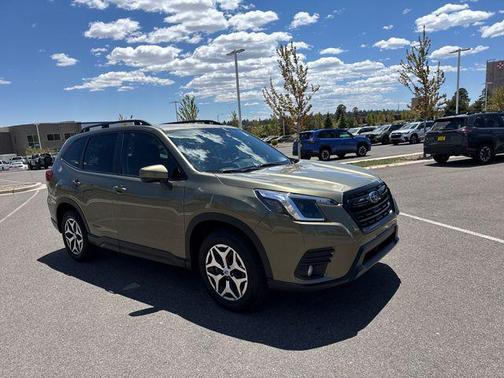 Autumn Green Metallic 2023 Subaru Forester Premium
