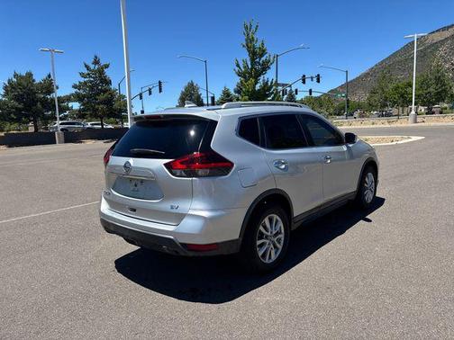 Brilliant Silver 2018 Nissan Rogue SV