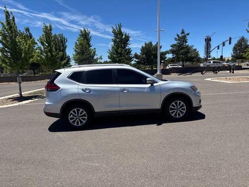 Brilliant Silver 2018 Nissan Rogue SV