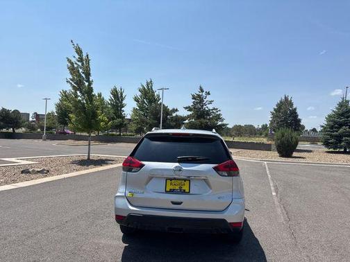 Brilliant Silver 2018 Nissan Rogue SV