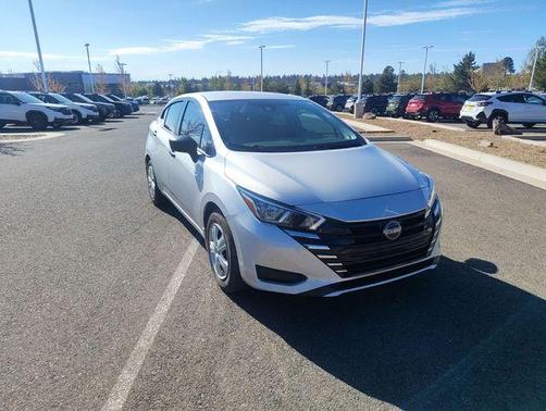 Brilliant Silver Metallic 2023 Nissan Versa 1.6 S
