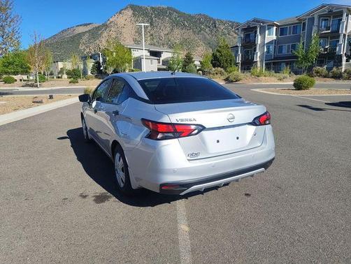 Brilliant Silver Metallic 2023 Nissan Versa 1.6 S