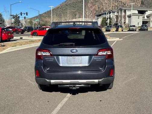 Carbide Gray Metallic 2016 Subaru Outback 3.6R Limited