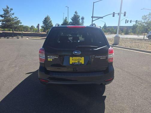 Crystal Black Silica 2014 Subaru Forester 2.5i Premium