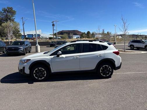 Crystal White Pearl 2023 Subaru Crosstrek Premium