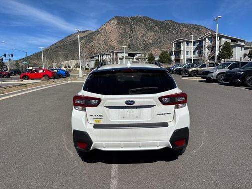 Crystal White Pearl 2023 Subaru Crosstrek Premium