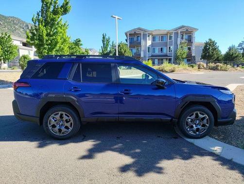 Sapphire Blue Pearl 2026 Subaru Outback Premium