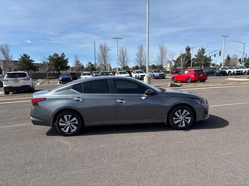 2023 Nissan Altima S FWD