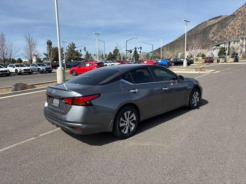 2023 Nissan Altima S FWD