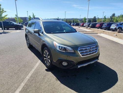 Wilderness Green Metallic 2016 Subaru Outback 3.6R Limited