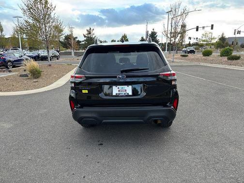 Crystal Black Silica 2026 Subaru Forester Premium