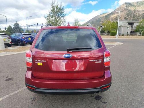 Venetian Red Pearl 2016 Subaru Forester 2.5i Premium
