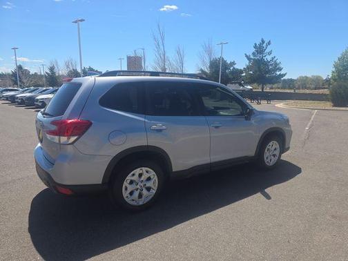 2019 Subaru Forester Base