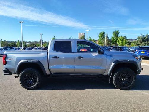 Sterling Gray Metallic 2023 Chevrolet Colorado Trail Boss