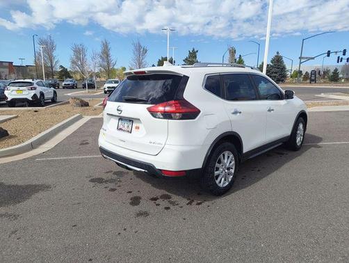 Glacier White 2020 Nissan Rogue SV