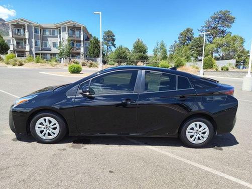 Midnight Black Metallic 2016 Toyota Prius Two