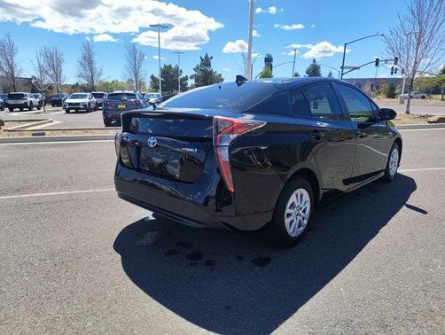 2016 Toyota Prius Two