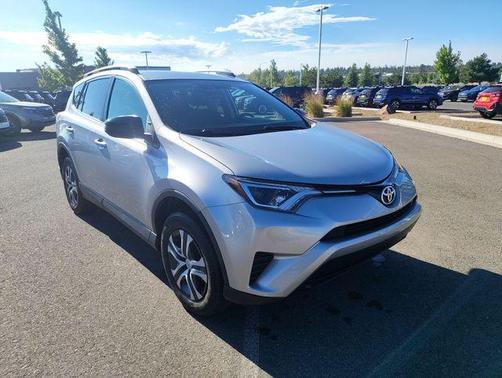 Silver Sky Metallic 2016 Toyota RAV4 LE