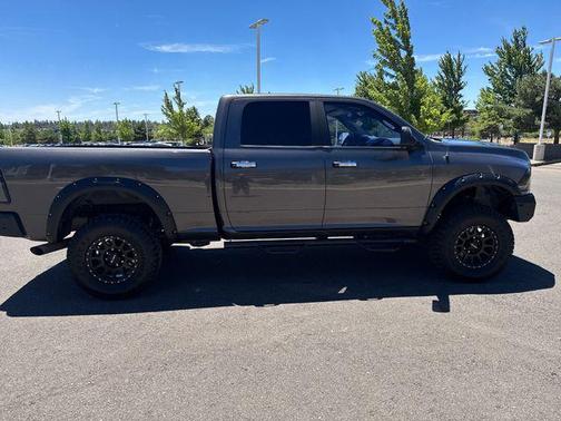 Granite Crystal Metallic Clearcoat 2015 RAM 2500 SLT