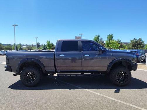 Granite Crystal Metallic Clearcoat 2015 RAM 2500 SLT