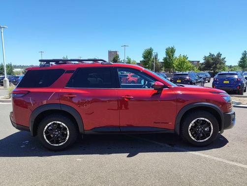 Scarlet Ember 2024 Nissan Pathfinder Rock Creek 4WD