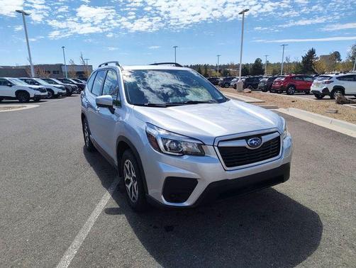 Ice Silver Metallic 2020 Subaru Forester Premium