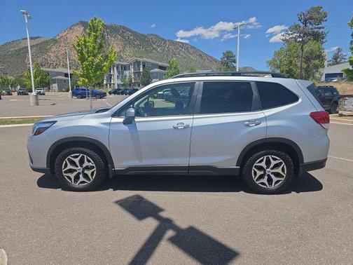 Ice Silver Metallic 2020 Subaru Forester Premium