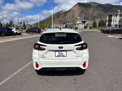 Crystal White Pearl 2024 Subaru Impreza Base