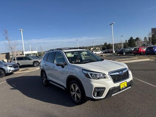 Crystal White Pearl 2019 Subaru Forester Touring