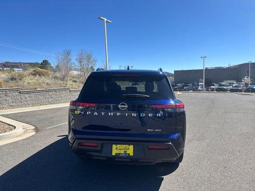 2022 Nissan Pathfinder SV 4WD