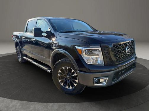 2017 Nissan Titan PRO-4X