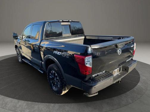 2017 Nissan Titan PRO-4X