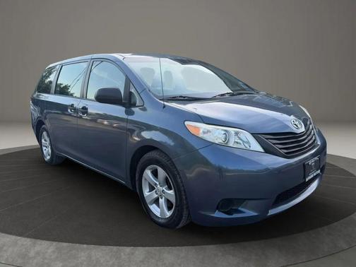 Shoreline Blue Pearl 2014 Toyota Sienna L