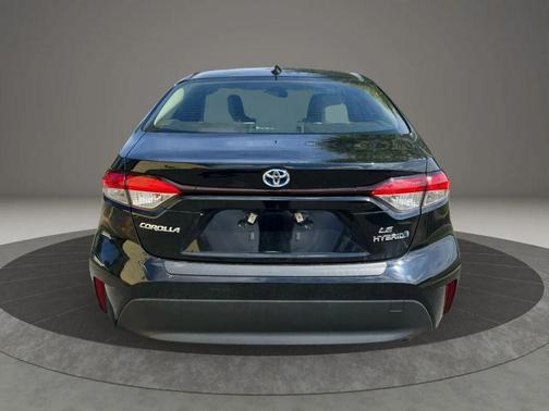 2023 Toyota Corolla Hybrid SE