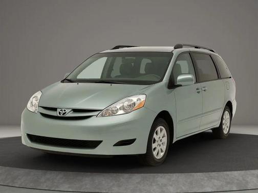 2007 Toyota Sienna LE