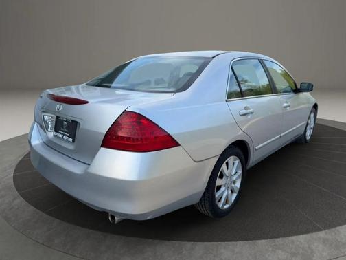 Alabaster Silver Metallic 2006 Honda Accord 3.0 LX