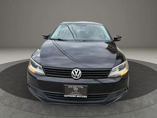 Black 2012 Volkswagen Jetta SE
