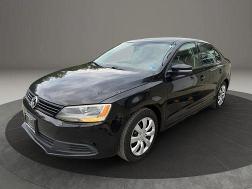 Black 2012 Volkswagen Jetta SE