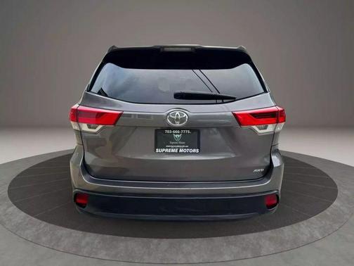 2018 Toyota Highlander LE
