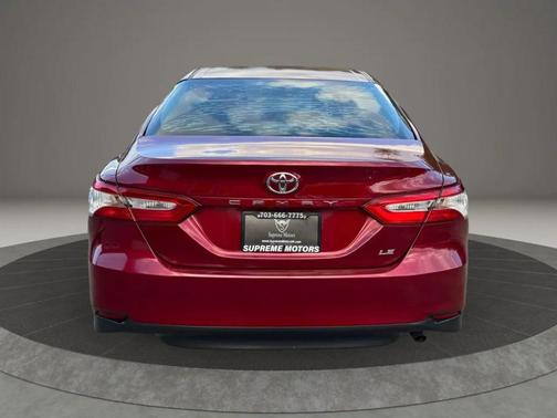 2018 Toyota Camry LE