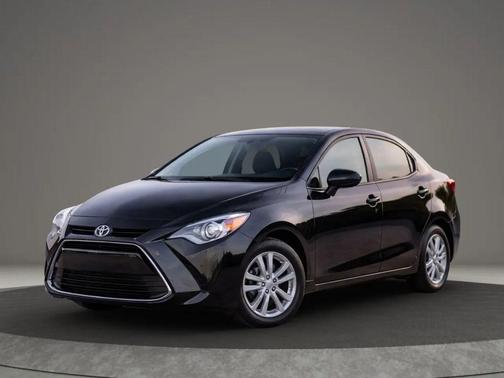 2017 Toyota Yaris iA Base