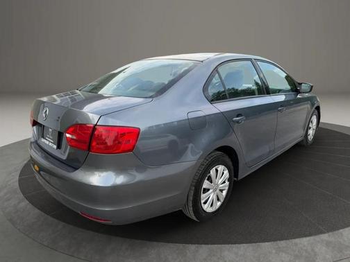 Platinum Gray Metallic 2013 Volkswagen Jetta S