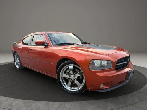 Go Mango! 2006 Dodge Charger R/T
