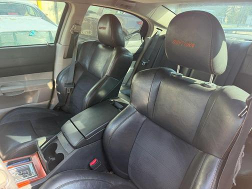 Go Mango! 2006 Dodge Charger R/T