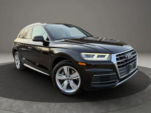 Black 2018 Audi Q5 2.0T Tech Premium