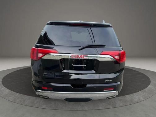 Black 2019 GMC Acadia Denali