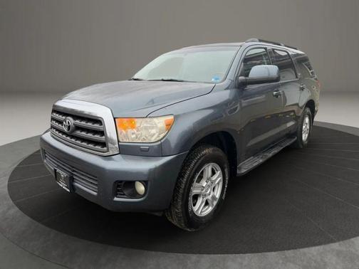 2008 Toyota Sequoia SR5