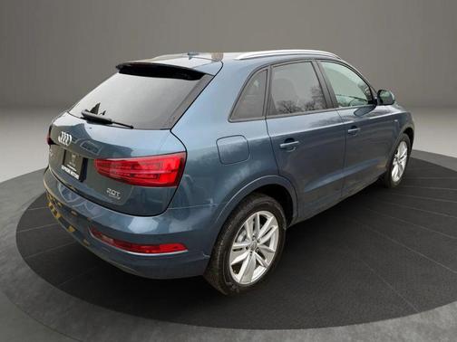 2018 Audi Q3 2.0T Sport Premium