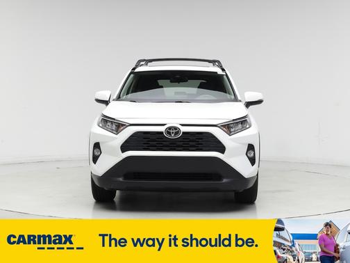 2020 Toyota RAV4 XLE